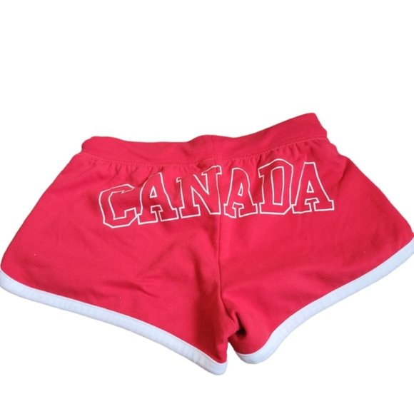Streetwear society Canada Shorts - Picture 2 of 3
